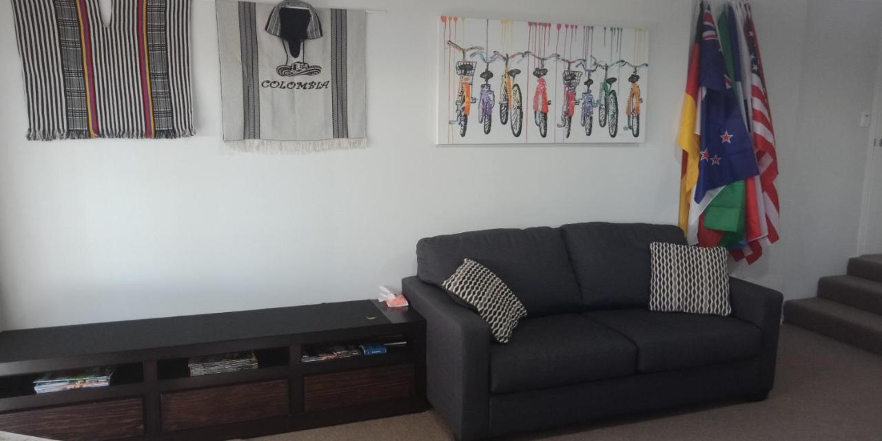 Modest Comfortable Relaxed Home Away From Home With Secure Bike Storage Rotorua Bagian luar foto